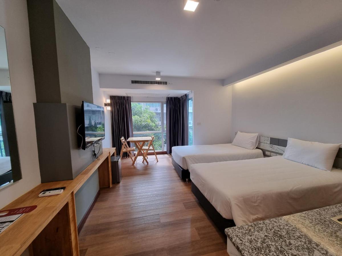 The Key Point Hotel Bangkok Luaran gambar