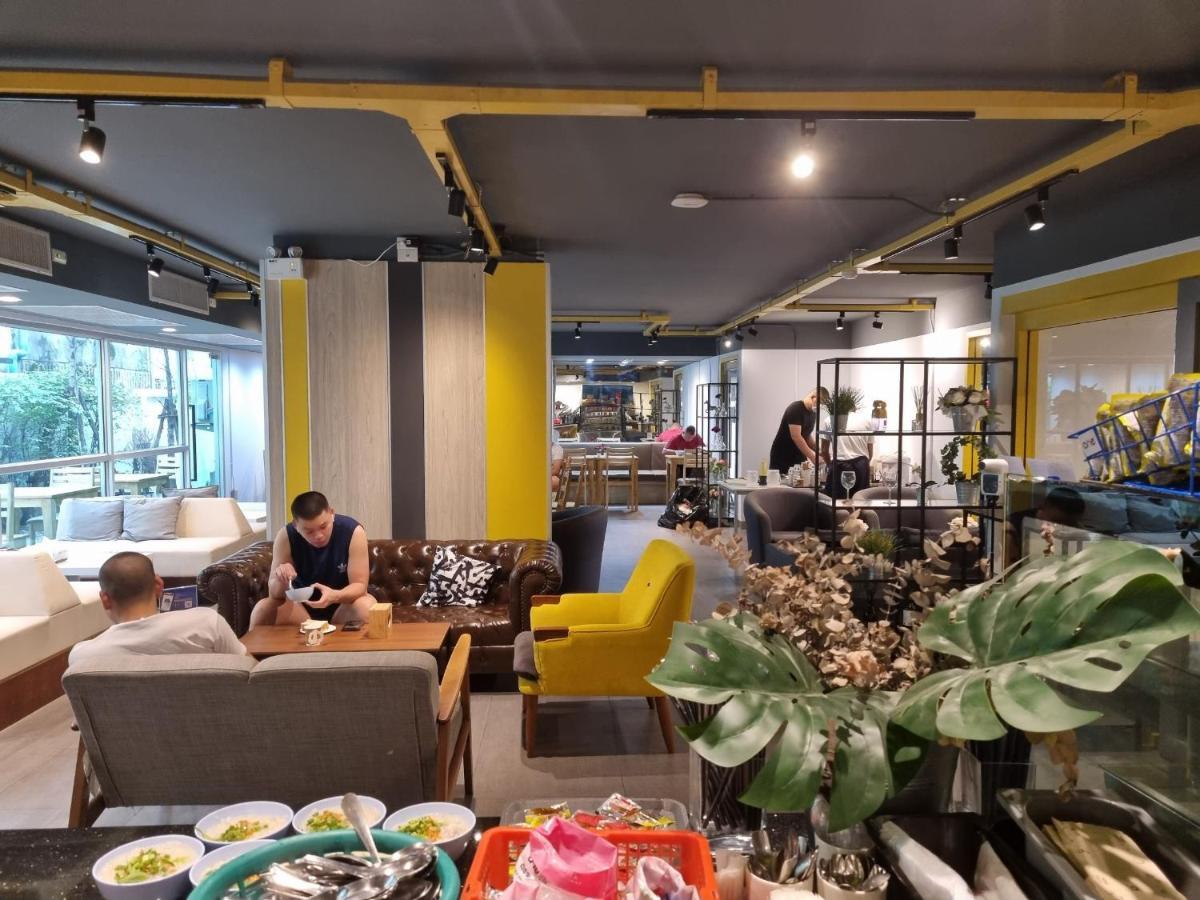 The Key Point Hotel Bangkok Luaran gambar